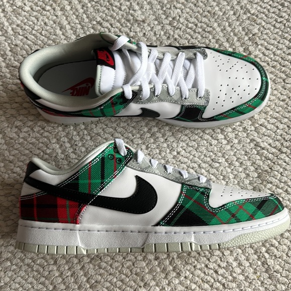 Nike Dunk Low Tartan Plaid sz10 - Picture 1 of 6